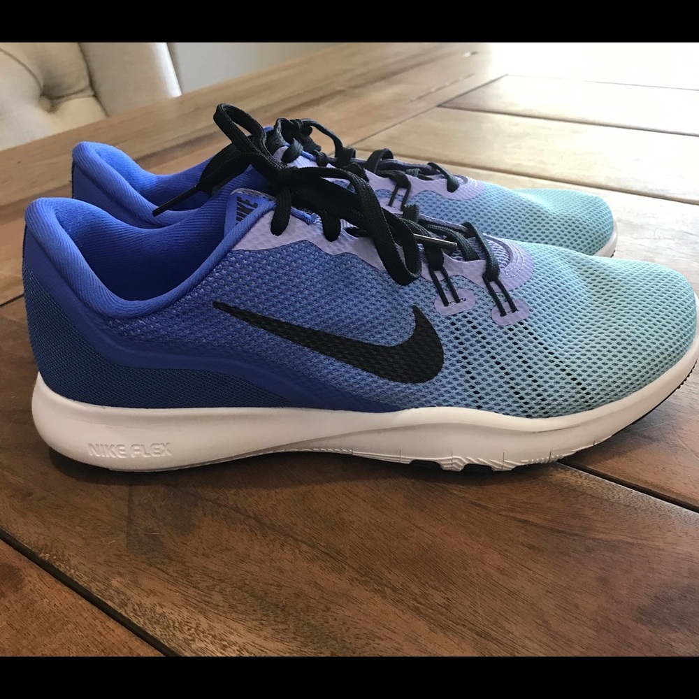 Nike Flex Tennis Shoes